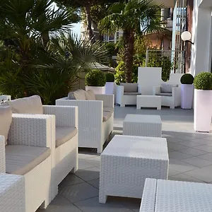 Mirage Hotel Milano Marittima